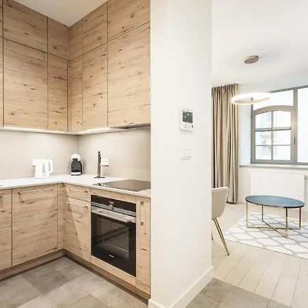 Rentplanet - Mlyn Maria Apartamento