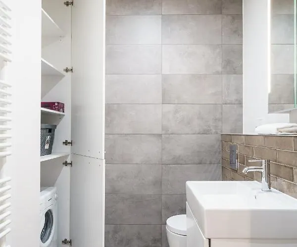 Appartement Rentplanet - Mlyn Maria